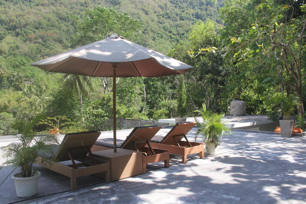 Narvik Villa Lombok Exterior photo